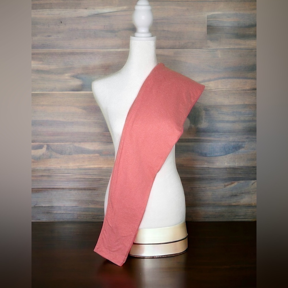 LuLaRoe Pink/Salmon OS Leggings